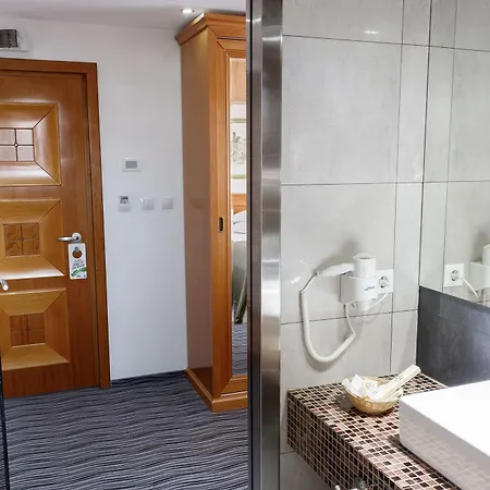 Oltenia 4*