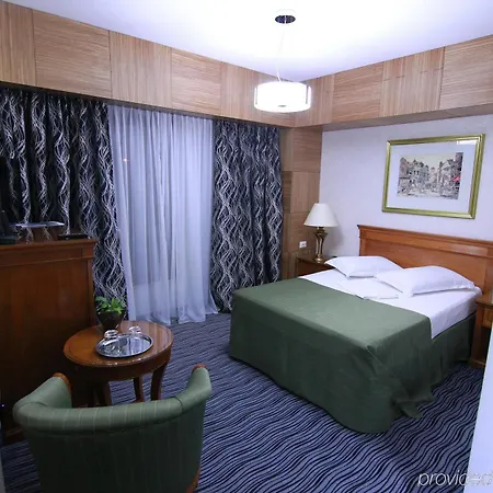 Szálloda Oltenia 4*